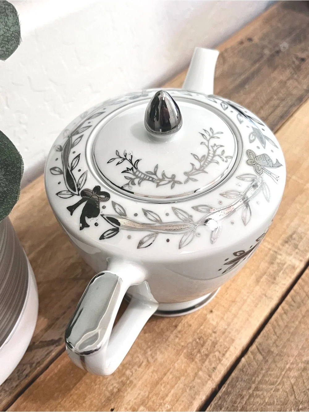 Vintage Lefton China 25th Anniversary Teapot NE279NP White Silver